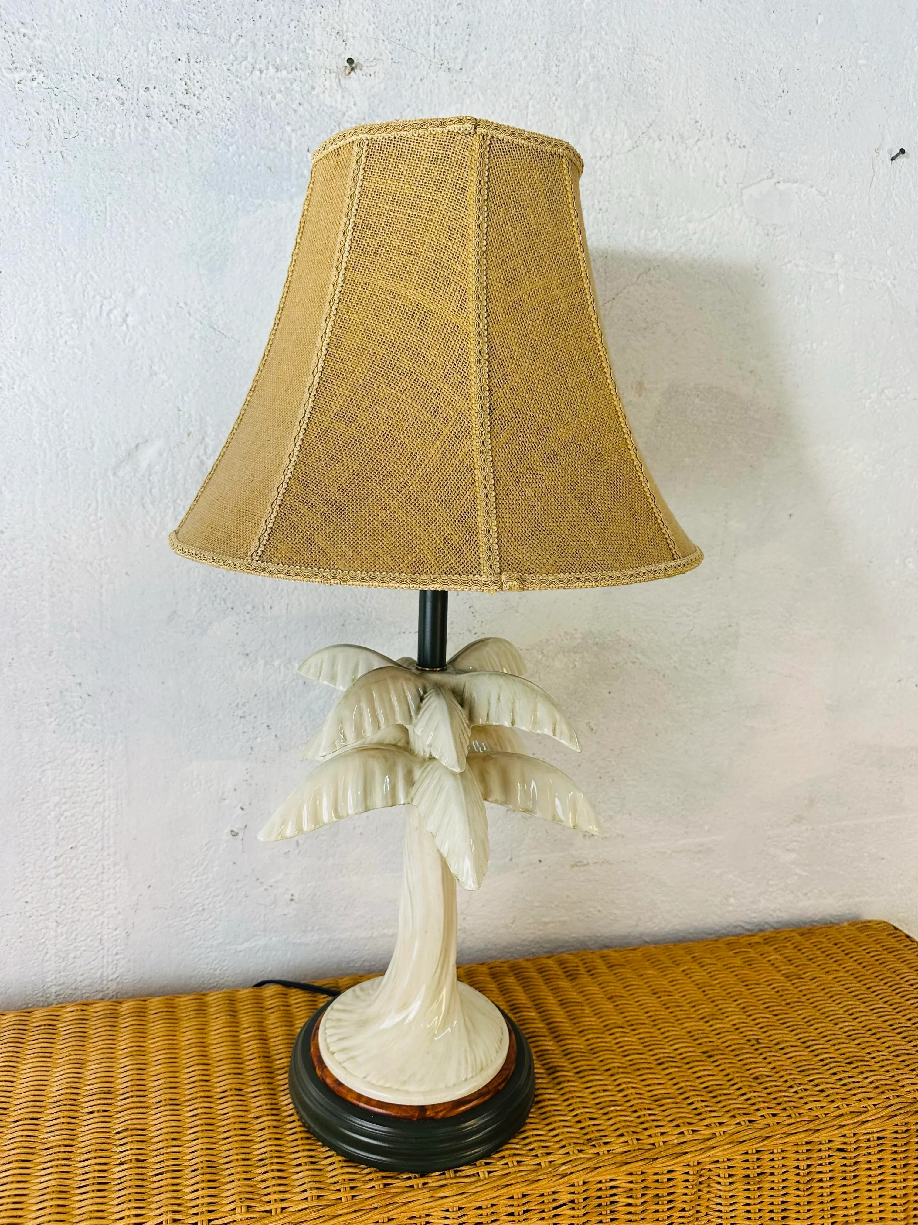 Vintage Ceramic Palm Tree Lamp With Shade | Chairish display picture 1