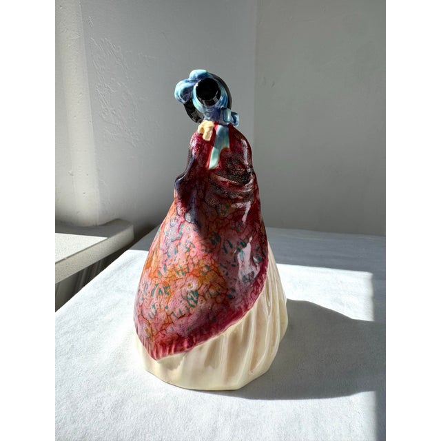 1950s Vintage Royal Doulton Figurine ~ “Paisley Shawl” ~ Hn 1988 For Sale - Image 5 of 11