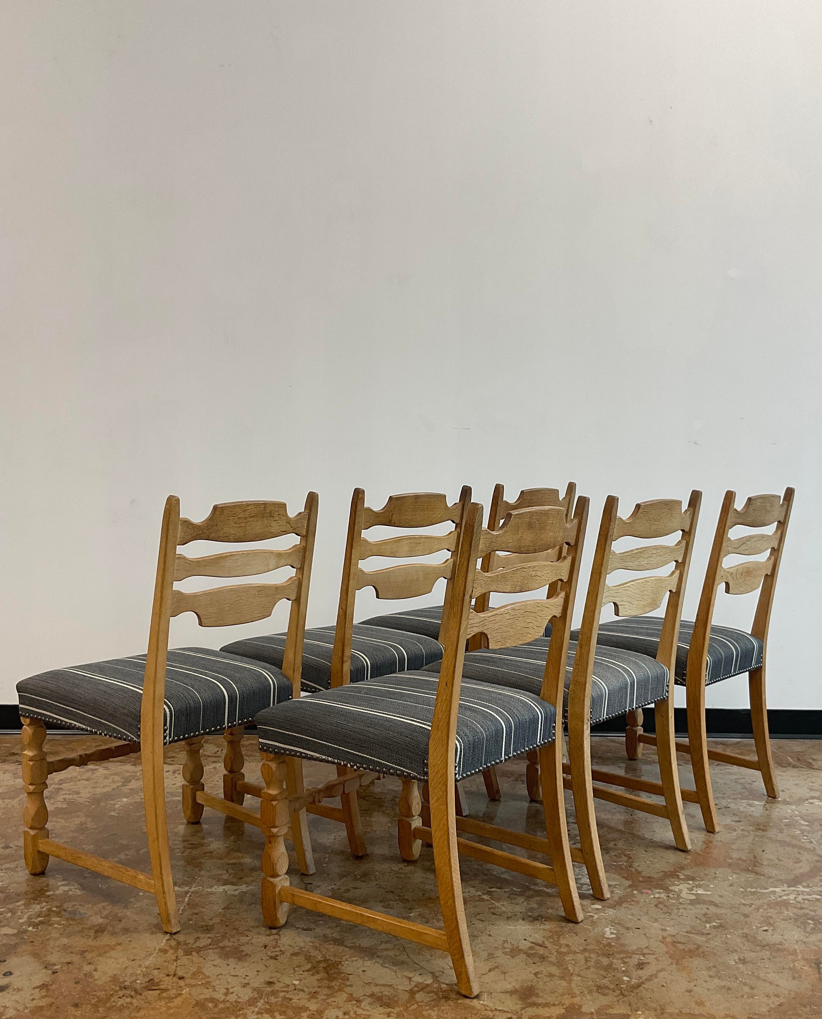 Six Razorback Oak Dining Chairs in the Style of Henning Kjærnulf