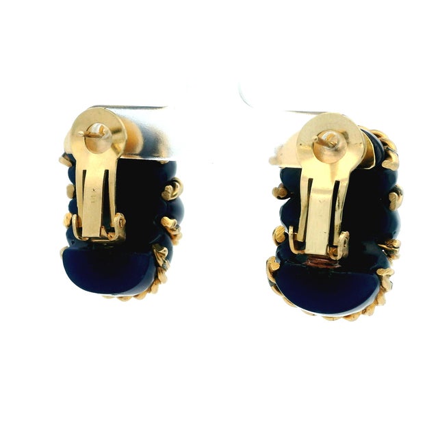 Metal 1960 Estate Blue Agate & 14k Gold Ribbed Earrings For Sale - Image 7 of 14
