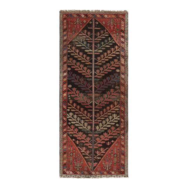 Antique Persian Runner Rug With Polychromatic Floral Patterns - Rug & Kilim For Sale