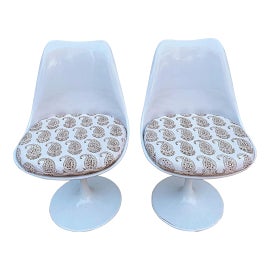 Example of Scandinavian Dining Chairs