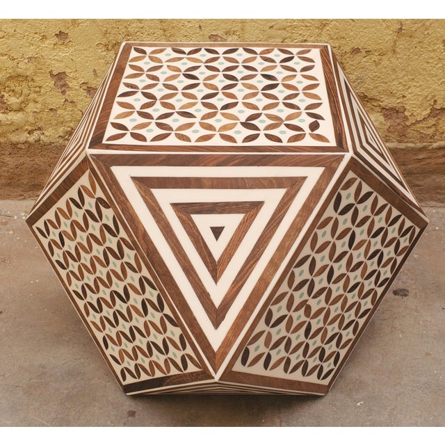 Contemporary Moroccan Resin and Walnut Wood End Table Aqua Dots For Sale In Orlando - Image 6 of 6