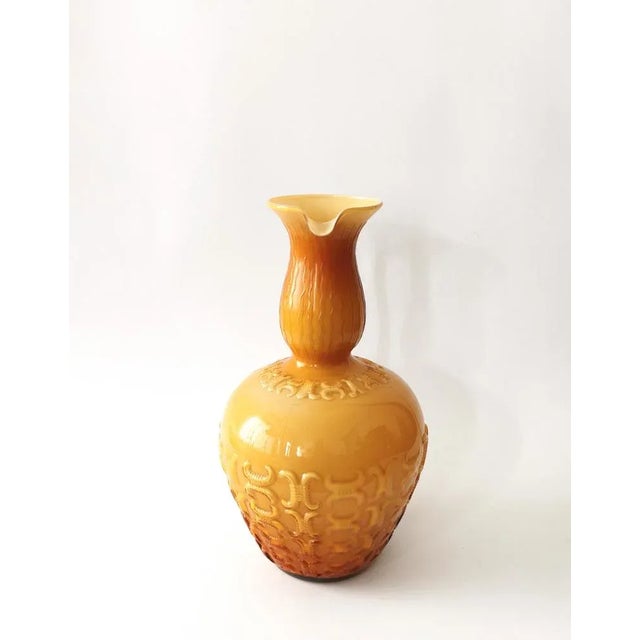 Mid-Century Modern Large Opaline Vase, Italy, 1960s For Sale - Image 3 of 12