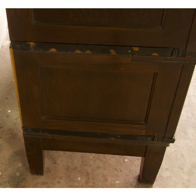Modular Quarter-Sawn Oak Globe-Wernicke Flat File & Map Cabinet With 42 Drawers, Early 20th Century For Sale - Image 10 of 11