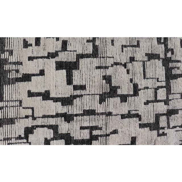 Keivan Woven Arts Large Moroccan Contemporary Rug in White and Black 9'10 X 15'2 For Sale - Image 9 of 11