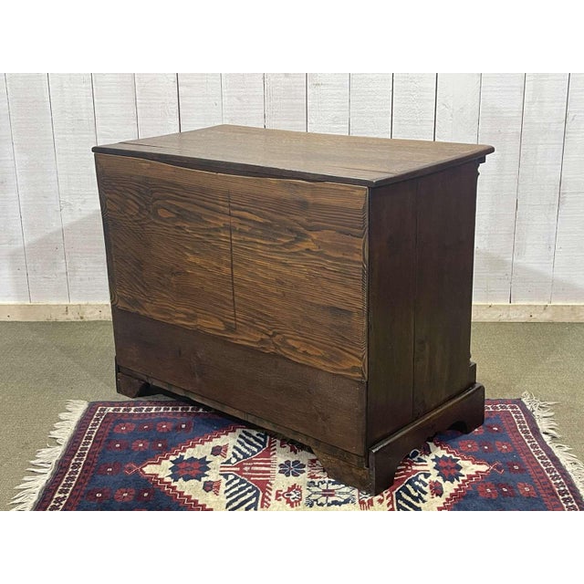 Late 19th Century English Oak Chest of Drawers For Sale - Image 13 of 17