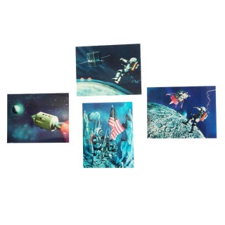 Lenticular Animation Moon Landing Astronaut Prints From 1966 - Set of 4 For Sale