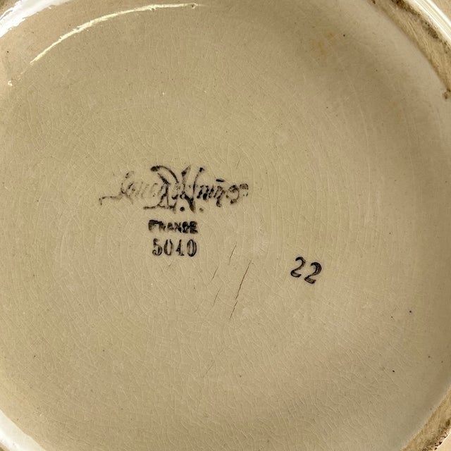 Beige 20th Century Salad Bowl with Floral Motif from Sarreguemines, 1920s For Sale - Image 8 of 12
