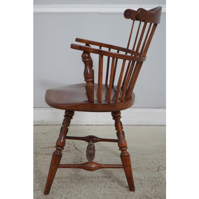 Traditional Set of 6 Duckloe Colonial Style Windsor Dining Chairs For Sale - Image 3 of 18