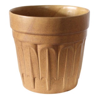 Very Large Yellow Haeger Planter From the 1960s For Sale