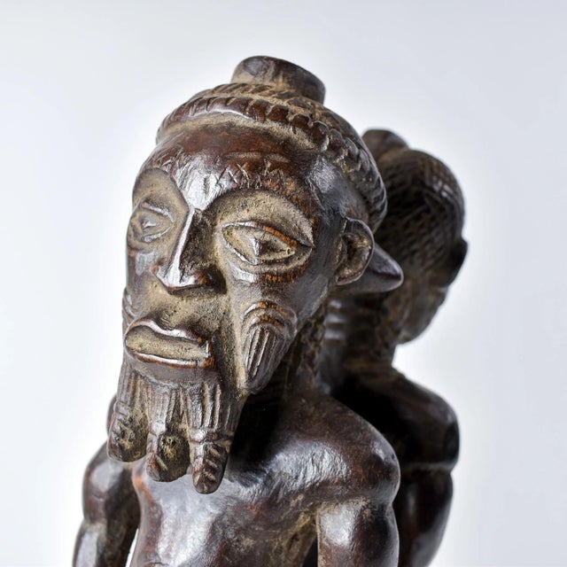 Wood Early 20th Century Bene Lulua Divination Double Figure on Custom Base For Sale - Image 7 of 17