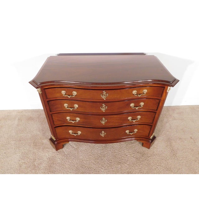 Brown Vintage Craftique Furniture Mahogany 4 Drawer Fancy Chippendale Chest Dresser For Sale - Image 8 of 18
