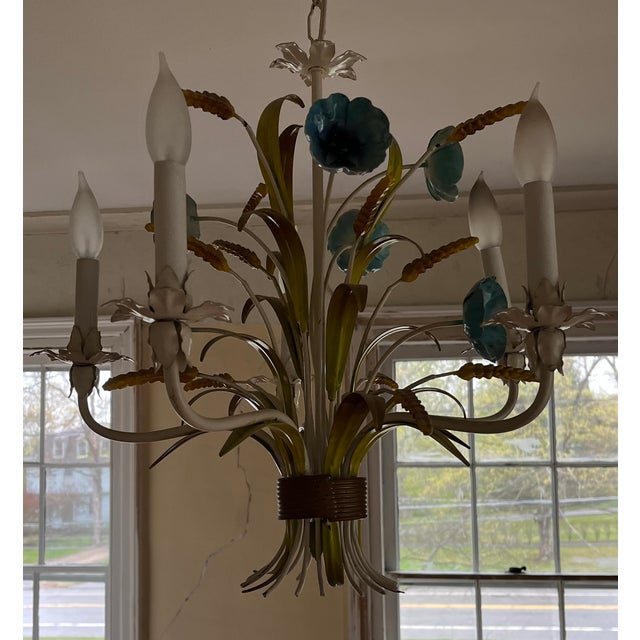 1970s Italian Mid-Century Tole Five Light Chandelier With Gathered Blue Flowers, Grasses and Wheat Stalks For Sale - Image 13 of 18