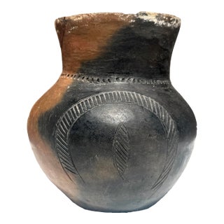 Sculptural African Burnished Earthenware Beer Vessel, Smoke-Fired With Incised Geometry, Early 20th C For Sale