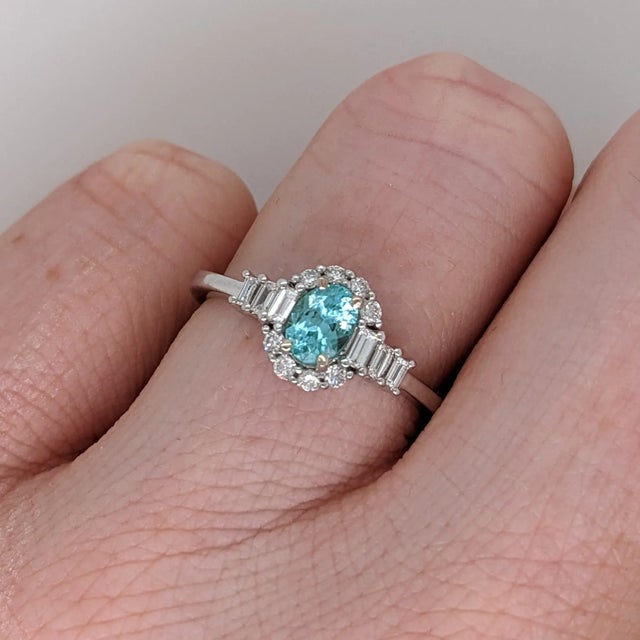 Metal Blue Afghan Tourmaline Ring with Earth Mined Diamond in Solid 14k Gold Oval 5.5x4mm For Sale - Image 7 of 8