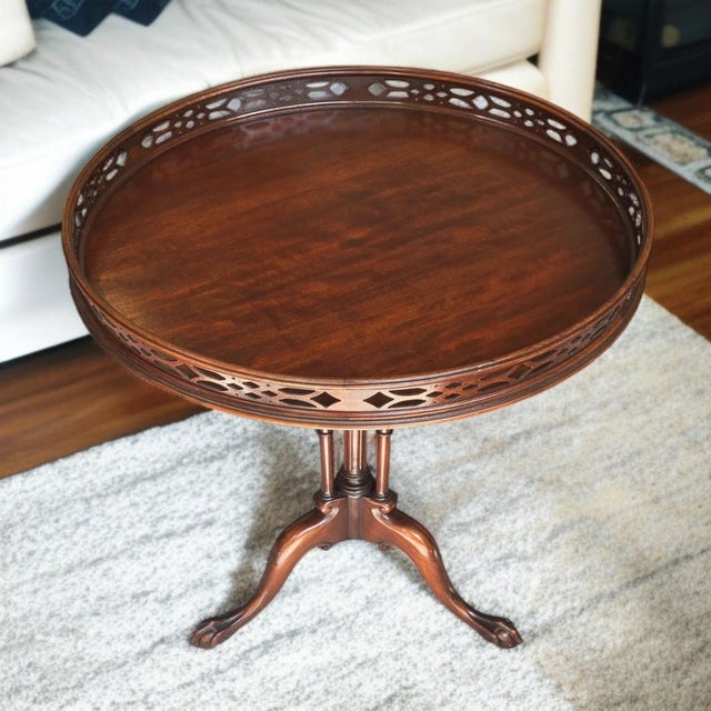 Wood Vintage Imperial Mahogany Drum Table | Accent Table | Side Table For Sale - Image 7 of 8