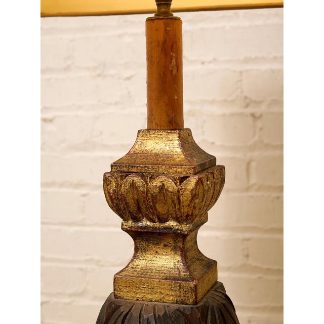 Vintage Hand-Carved Acanthus Wood Table Lamp With Linen Box Shade For Sale In Los Angeles - Image 6 of 12