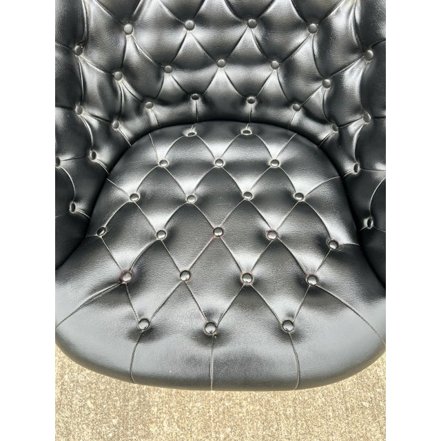 1950s Tufted Black Leather Swivel Chair for Davis Furniture For Sale In Cleveland - Image 6 of 17