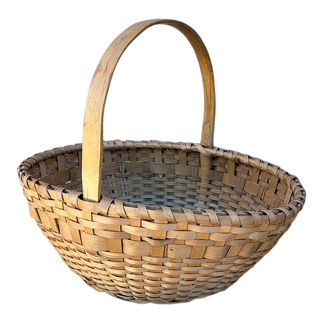 Early 20th Century Splint Oak Egg Gathering Basket With Green Woven Detail For Sale
