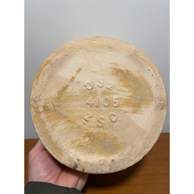 This is a wonderfully nuanced vintage cylindrical Zanesville Stoneware Company (Ohio) ribbed round planter, circa 1960’s....