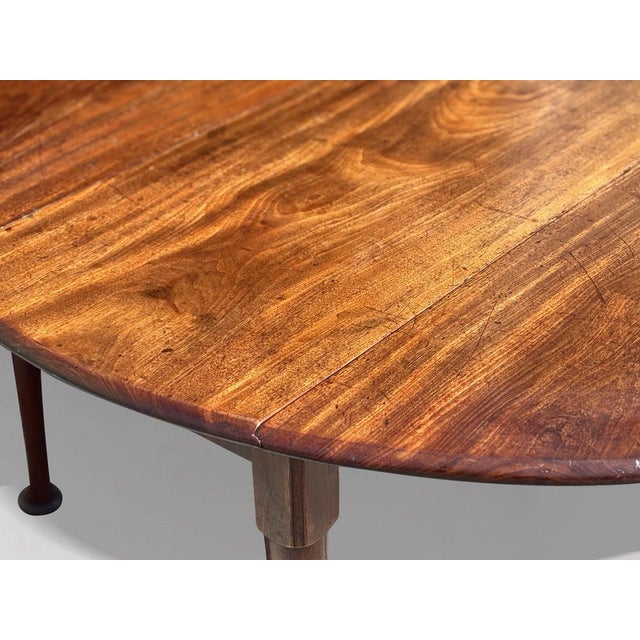 18th Century George II Mahogany Drop-Leaf Dining Table, 1760 For Sale - Image 3 of 13