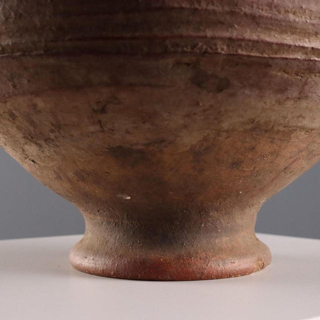 Brown Terracotta Vase, Mopti, Mali For Sale - Image 8 of 13