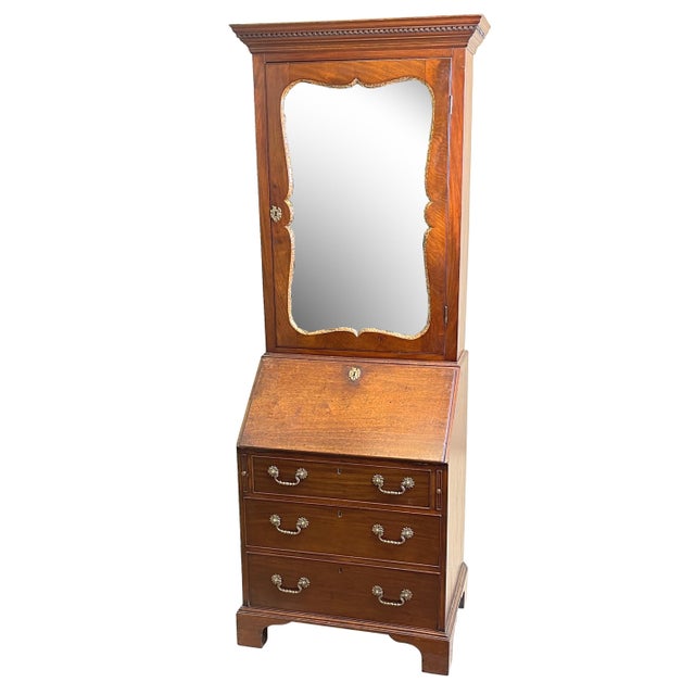 Small Georgian Mahogany Bureau Bookcase, 1740 For Sale - Image 16 of 16