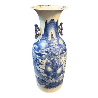 Antique 1950s Traditional Qing Dynasty Style Chinese Porcelain Vase For Sale