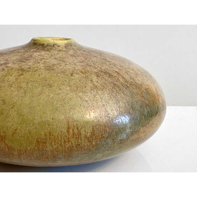 Flat-Shaped Studio Ceramic Art Vase in Stoneware with Zinc Crystal Glaze, 1960s For Sale - Image 13 of 18