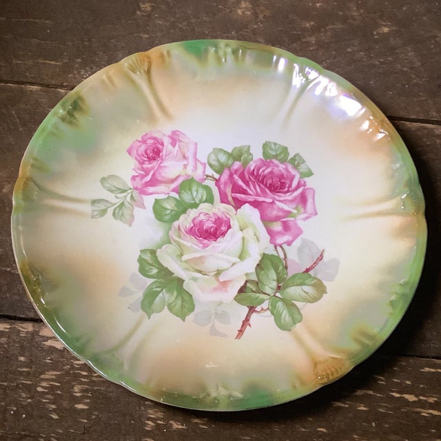 Antique Anton Mehlem Bavarian German Luster Wall Art Cake Plate Featuring Cabbage Roses For Sale - Image 4 of 8