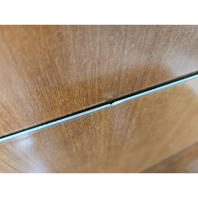 French Art Deco Walnut Display Cabinet with Cut Glass, 1940 For Sale - Image 15 of 18