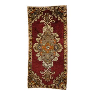 Vintage Turkish Yastik Rug - 01'09 X 03'06 For Sale