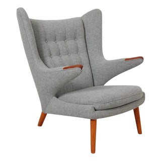 Papa Bear Chair in Grey Hallingdal Fabric by Hans Wegner, 1970s For Sale