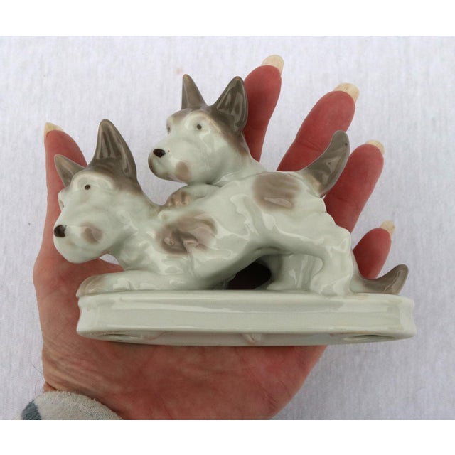 Mid 20th Century Vintage Gray and White Terrier Dogs Playing Porcelain Figurine Japan For Sale - Image 5 of 7