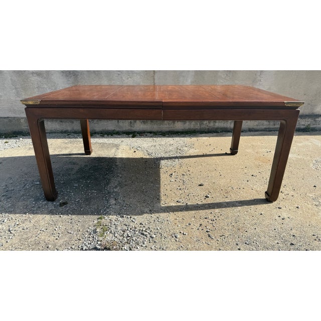 Henredon Ming Style Dining Table With Two Leaves, 1980s For Sale In Boston - Image 6 of 14