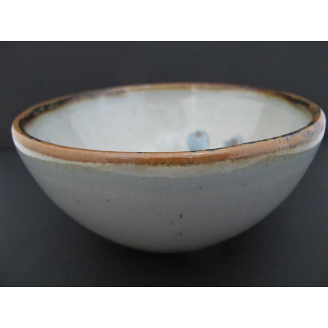 Mexican Ken Edwards El Palomar Blue Bird Flowers Mexican Tonala Pottery 6 1/4" Bowl For Sale - Image 3 of 6