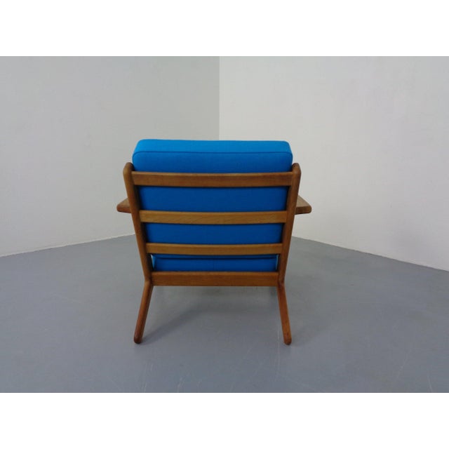 Danish GE290 Chair in Oak and Kvadrat Hallingdal by Hans J. Wegner for Getama, 1960s For Sale - Image 9 of 18
