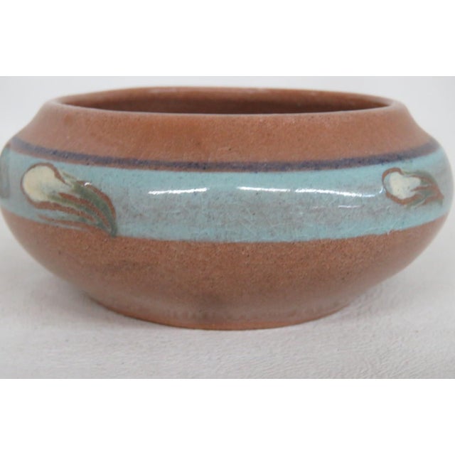 Pride Craft Barbados Floral Hand Painted Pottery Lidded Jar Trinket Box 4722b For Sale - Image 11 of 14