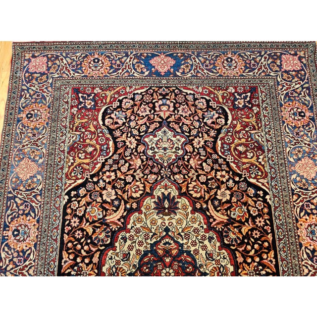 Vintage Persian Kashan Rug, Hand-Knotted Wool, Floral Pattern, Navy & Ivory, 5x7 For Sale - Image 12 of 18