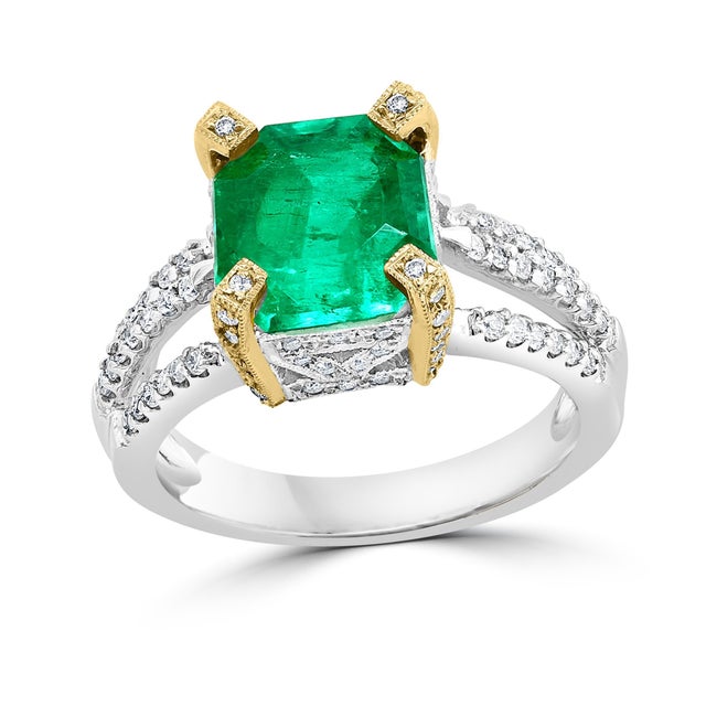 Emerald 2.93 Carat Emerald Cut Colombian Emerald & 0.52Ct Diamond Ring 18K White/Y Gold For Sale - Image 8 of 18