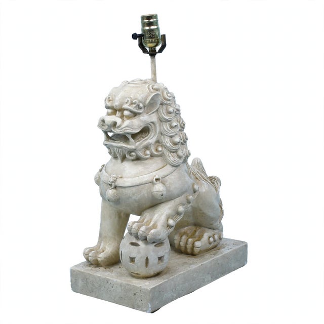 Foo Dog Single Table Lamp For Sale - Image 4 of 4