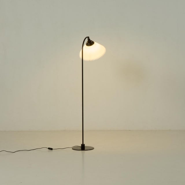 1980s Vintage Model 368 Floor Lamp by Flemming Agger for Le Klint, 1970s For Sale - Image 5 of 11