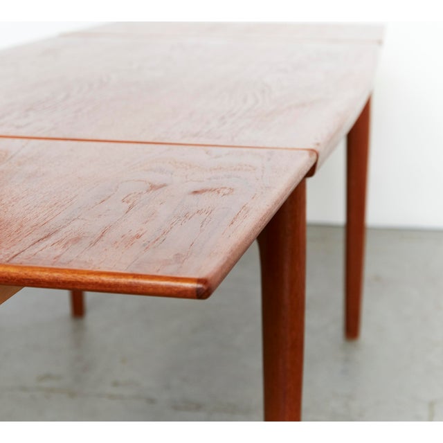 Boat-Shaped Dining Table by Grete Jalk for Glostrup, 1960s For Sale - Image 13 of 16