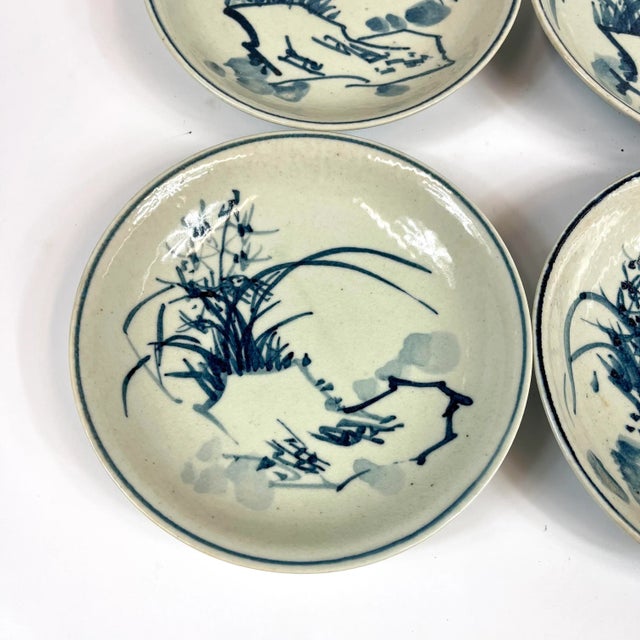 These small dessert plates are perfectly sized. Rustic style with a hand painted Chinese orchid. Due to the hand painted...