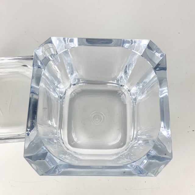 Late 20th Century Vintage Lucite Acrylic Ice Bucket Swivel Top Alessandro Albrizzi Carlisle Style For Sale - Image 5 of 8