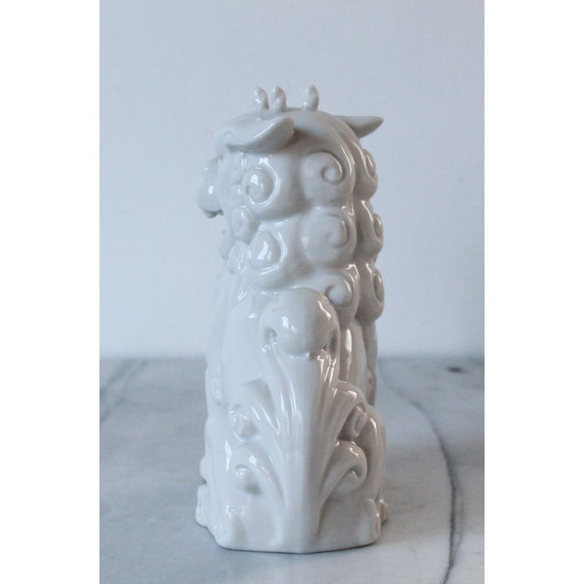 Vintage White Ceramic Foo Dog Figure For Sale - Image 4 of 9