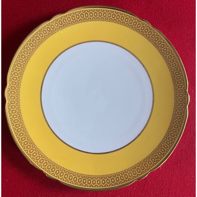 English Antique Early 20th Century Spode Porcelain Yellow & Gold Honeycomb 9" China Plates - Set of 6 For Sale - Image 3 of 17