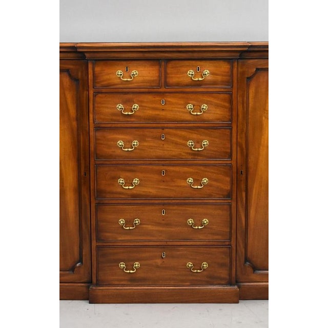 Antique Victorian Mahogany Sideboard, 1860 For Sale - Image 3 of 12