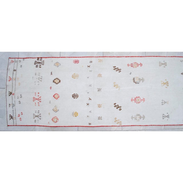 1950s Vintage Hand Woven Kilim Runner Rug Flat Weave Cotton Stair Runner - 2'2 X 22'6" For Sale - Image 11 of 15